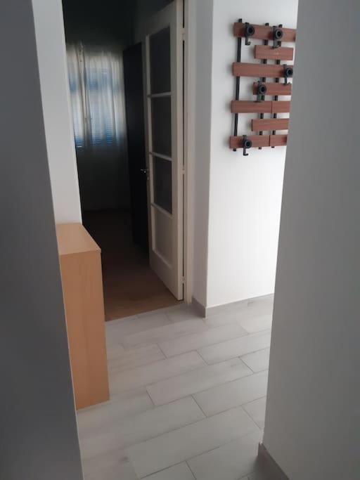 Catherine'S House Артеміда Екстер'єр фото